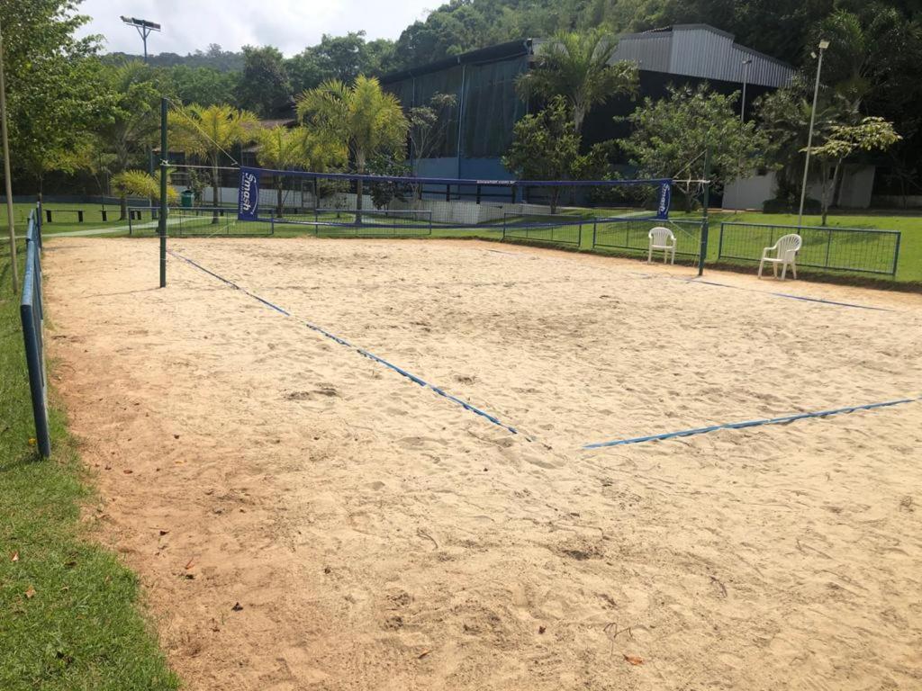Apartamento Wembley Tenis - Toninhas - أوباتوبا المظهر الخارجي الصورة
