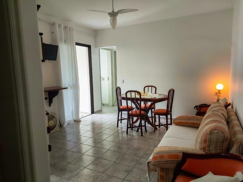 Apartamento Wembley Tenis - Toninhas - أوباتوبا المظهر الخارجي الصورة