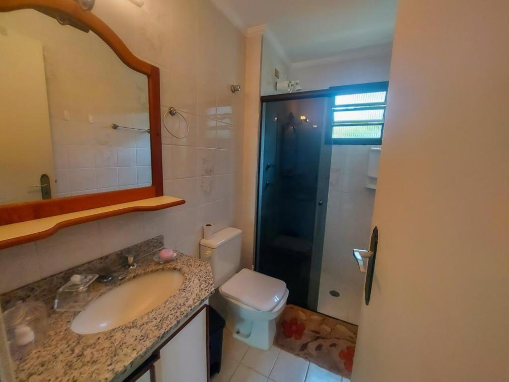 Apartamento Wembley Tenis - Toninhas - أوباتوبا المظهر الخارجي الصورة