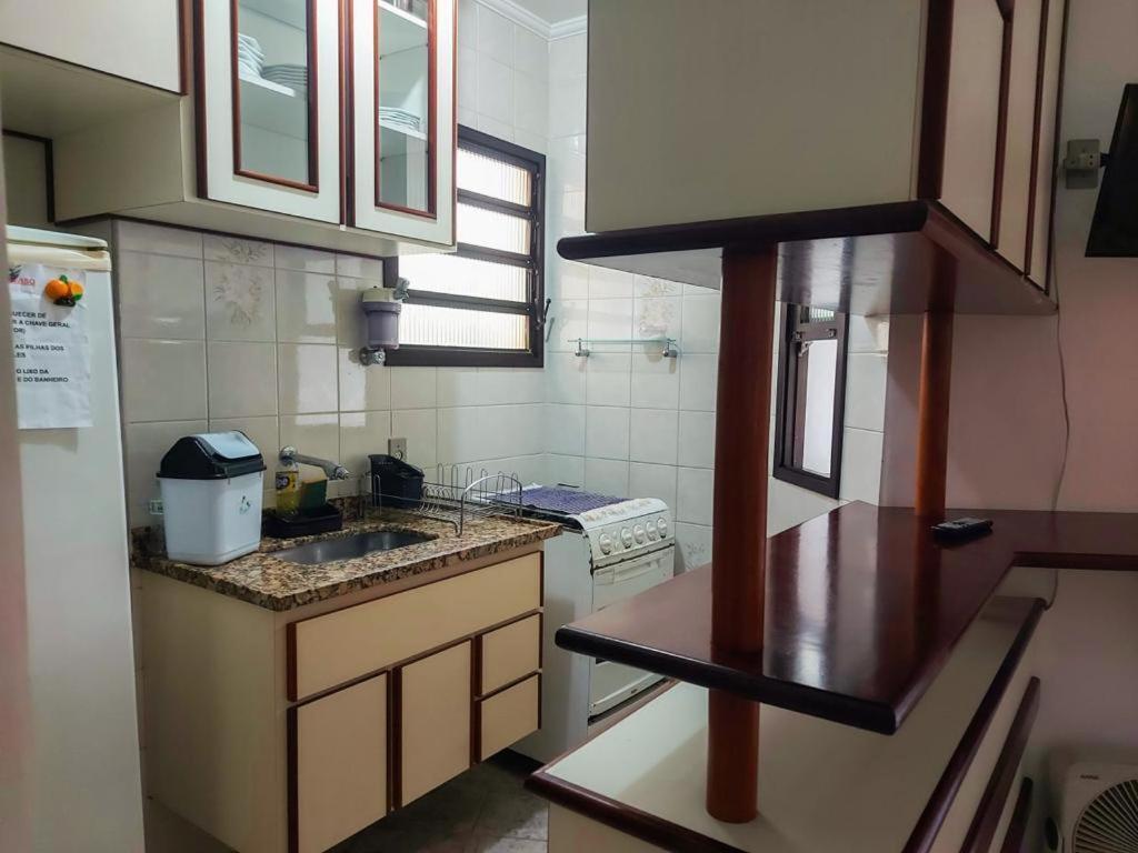 Apartamento Wembley Tenis - Toninhas - أوباتوبا المظهر الخارجي الصورة